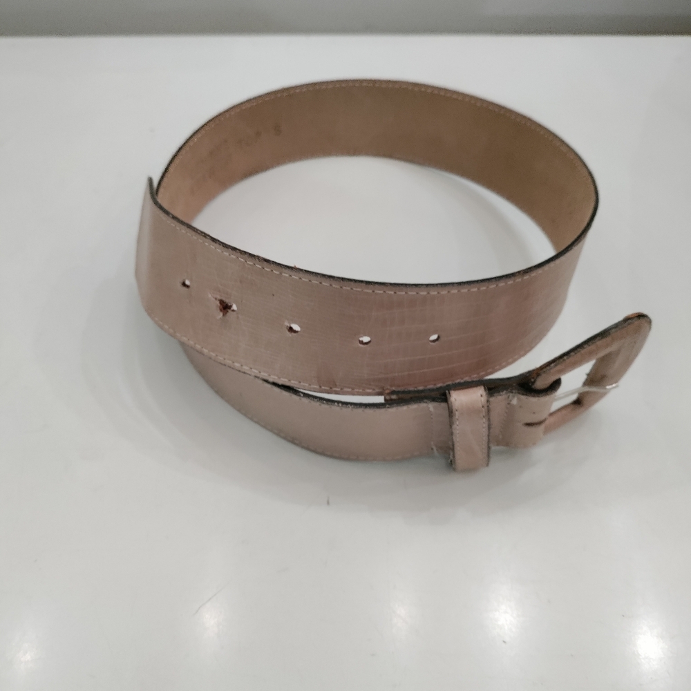 ✨ 4/$15 Vintage Tan Leather Belt